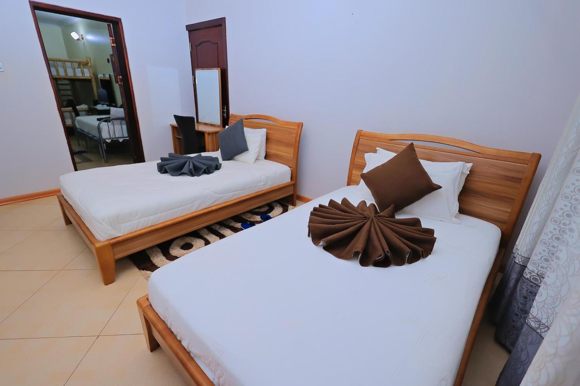 Shine Country Resort Hotel Naziba Ngoại thất bức ảnh