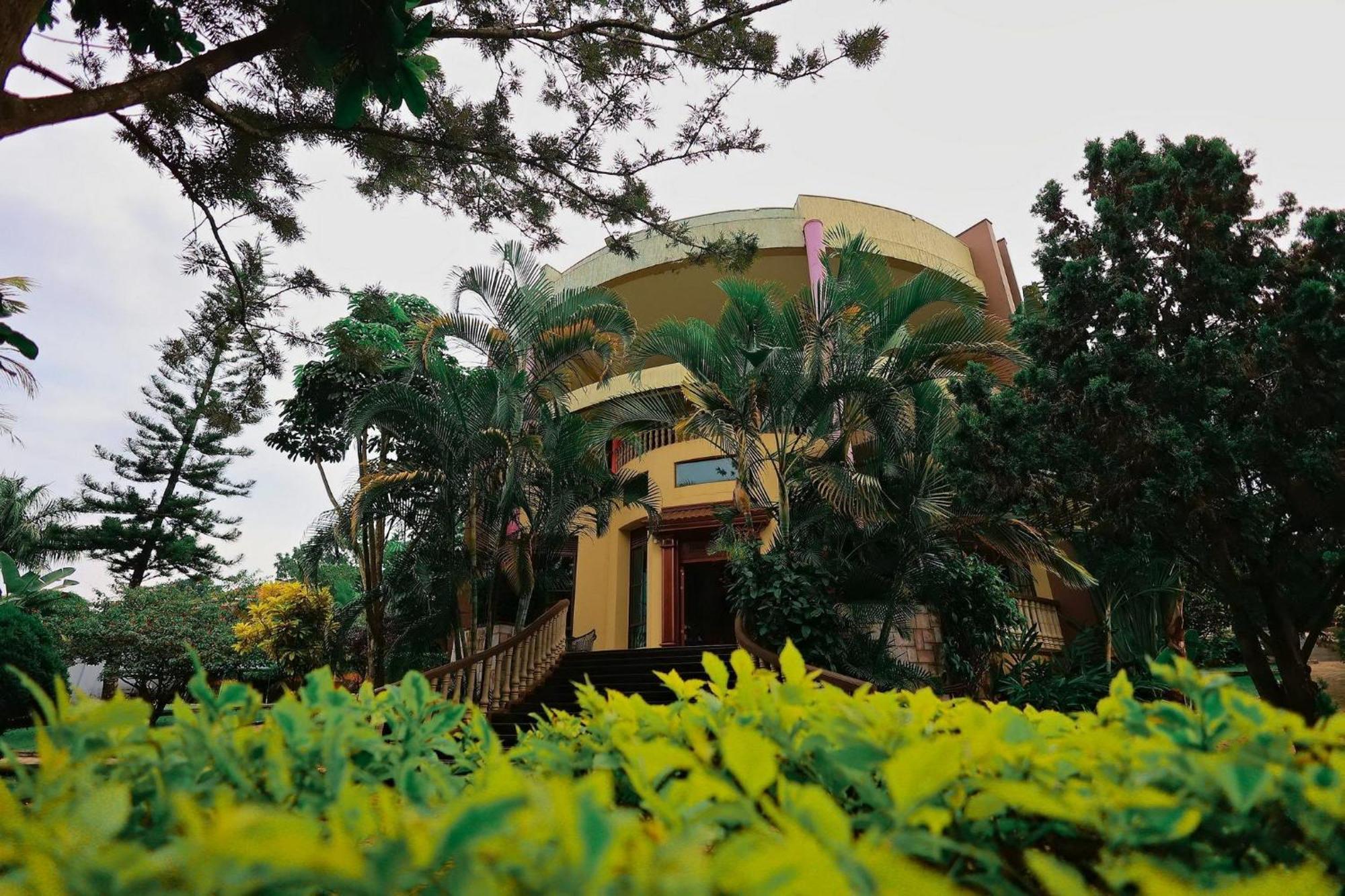Shine Country Resort Hotel Naziba Ngoại thất bức ảnh